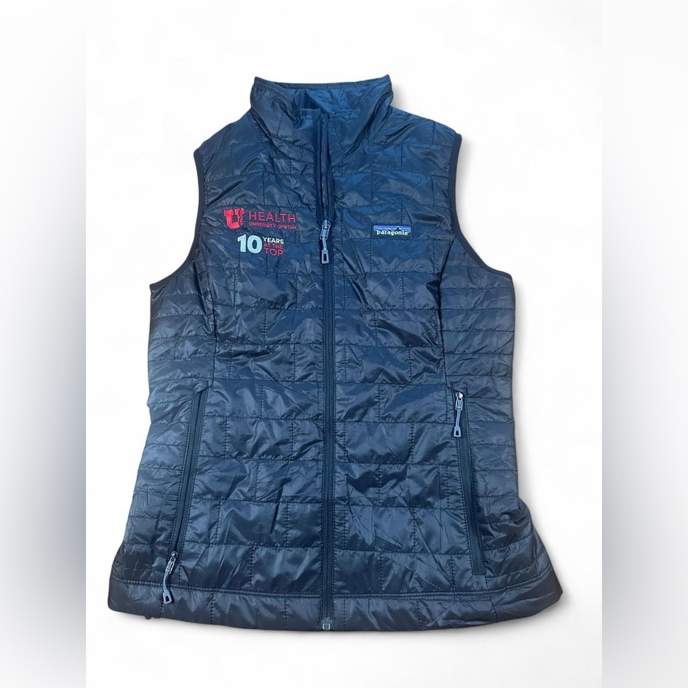 Patagonia Women’s Black Full Zip Primaloft Puffer Vest Size Small‎
